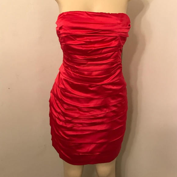 Express Rouched Strapless Dress - Picture 2 of 5